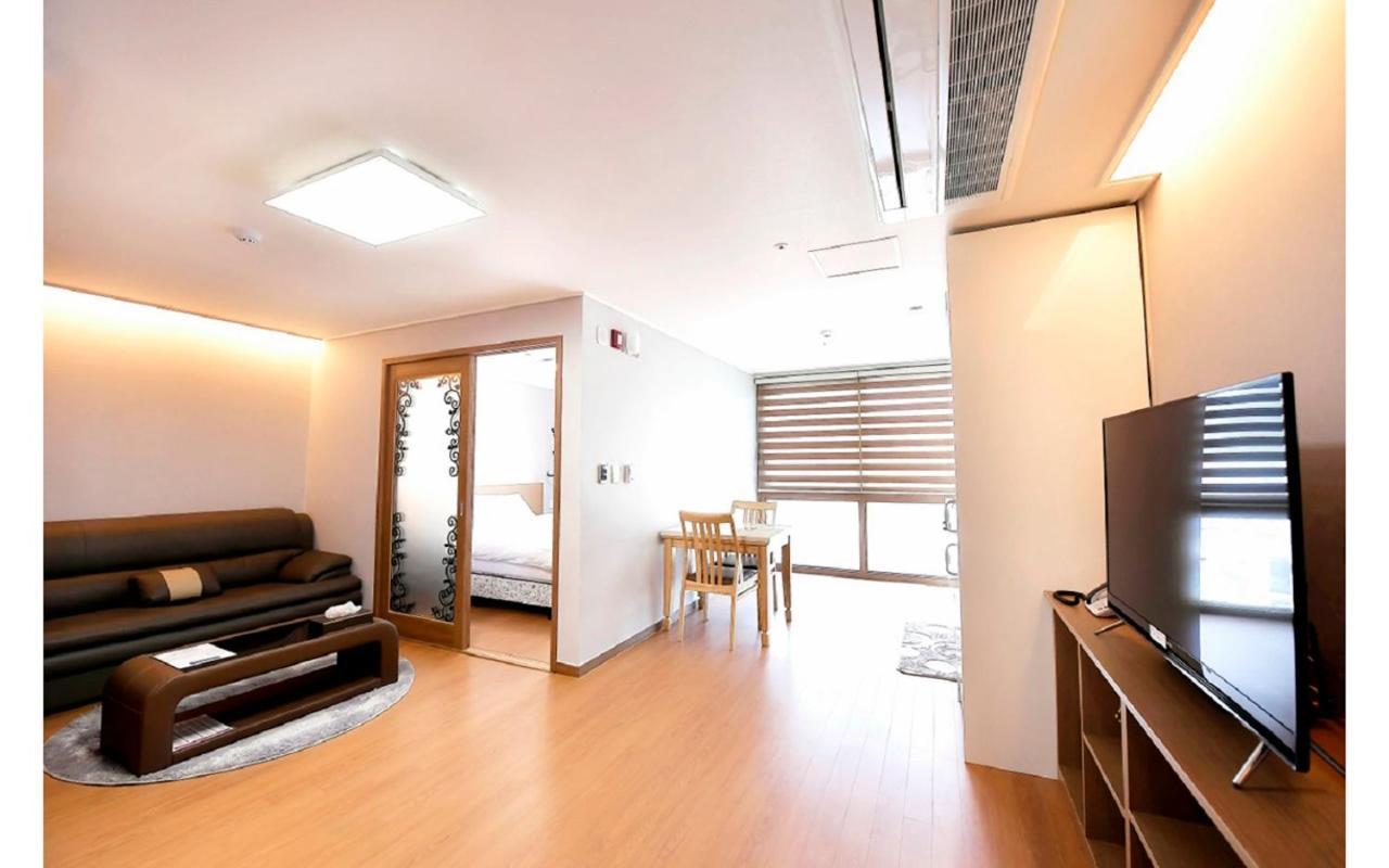 Residence Hotel K Okpo 巨济市 外观 照片